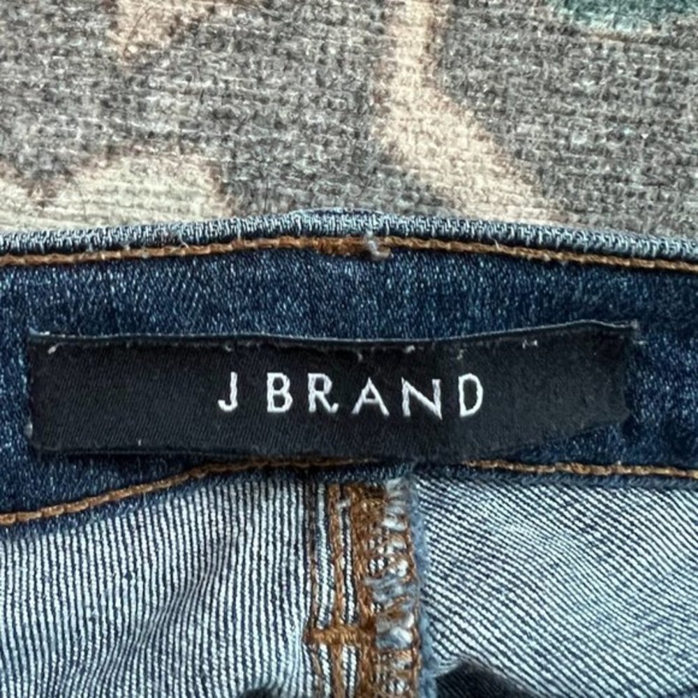 J Brand Breathless Capri - Picture 5 of 5